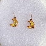 クラッシュホロの月のピアス＊レジン（ピアス・イヤリング）