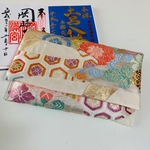 一番人気✨菊花亀甲文様の御朱印帳ケース(2冊入れ)