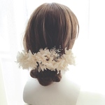 【再販×6】卒業式・結婚式に！いろいろ使えるあじさいとカスミソウの髪飾り②・ホワイト＆ホワイト