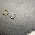 plump ear cuff gold