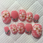 マシュマロピンクにお花とレースのネイルチップ