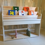 引き出し付 W90★バターミルク★２つの動くお星さまのブックエンド★ハンドメイド 絵本棚 §Chelsea§ 子供部屋 出産　入園　入学　ブックシェルフ　マガジンラック　新生活