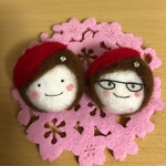 EL I P IN様専用　お揃いベレー帽の女の子ブローチ