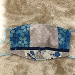 大人用マスク　２８ 布マスク　水色和風花柄　× シバ犬　ハンドメイド