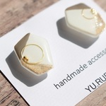 送料無料♪幾何学　アッシュブラウン