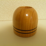 木の楊枝入れ 欅 5.1㎝Φ×5.2㎝と5.8㎝Φ×5.7㎝