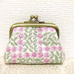 プレゼントに♡リバティ・ミナペルホネン「スリーピングローズ」小さめがま口