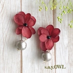 紫陽花RED＊コットンパールイヤリング／ピアス