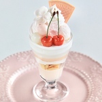 ＊春限定 ＊ さくらパフェのメモスタンド