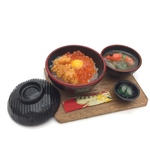 海鮮市場のウニいくら丼
