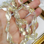☆【3427】６個 ひねりガラス オーロラ加工ビーズ