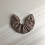 frill bib〈mocha〉