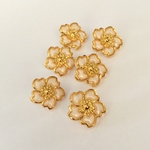 7691 インポートボタン 15mm×6個 アイボリー ×ゴールド　お花