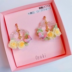 イエローローズリースのイヤリング/ピアス