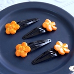 花型人参のパッチンピン