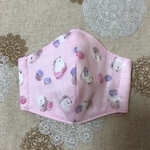 キッズ　マスク　女の子（ピンク系・ハリネズミ柄）