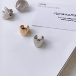 27feb20.1＊プックリ イヤーカフ   シルバー　ゴールド　片耳用
