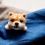 にっこり柴犬の羊毛フェルトブローチ