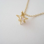 ９月のスペシャル価格♡一番星のネックレス