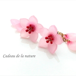 桃の花（モモの花）のピアス　[一重咲き]