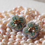 お花のピアス（グリーン）＊ビーズ刺繍＊