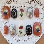 [受注制作]薔薇とうねうねミラーネイル/大人格好いい/エレガント/フェミニン/薔薇/うねうねネイル/ブラック/テラコッタ/乳白色/ヤーン/金箔/天然石/シェル/ネイルチップ