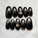 Black Nail