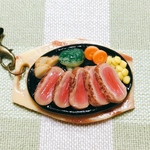 ステーキ鉄板 A🥩ストラップ