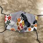 大人用マスク　８０ 布マスク 和風花柄　× 金魚　ハンドメイド