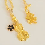 【再々販】花咲くチェロ♪★花×弦楽器★ゴールド色★ネックレス他