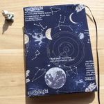 A5ソフトサイズのブックカバー（星座・銀ラメ）再販