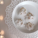 ブライダルにぴったり•*シフォンflowerフープピアス/イヤリング*結婚式*カラードレス*お呼ばれ*ウェディング*振袖*和装*フォーマル*卒園式