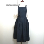 薄手デニムのエプロンドレス     