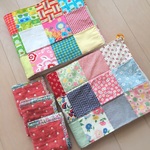 【mi様専用オーダー品】  四角つなぎのパッチワークキルト2種&リバティのハンカチ4枚  計6点セット