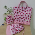 【オーダ－予約品】o様専用＊入園グッズ＆座布団セット　いちご柄