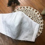   [８重] 立体マスク　大人用　刺繍　ホワイト