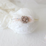 baby＆kids♡　ベージュホワイト　ベビーヘアバンドニューボーンフォト　発表会　ファーストバースデー　誕生日　結婚式