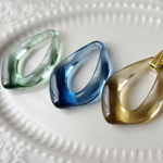 New！６個★ぷっくり　高品質しずくアクリルチャーム　金具付き