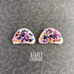 ピアス／イヤリング  △ｙaⓂ︎a▲からふる　ビーズ刺繍 
