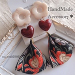 Tirolean flower＊red×black