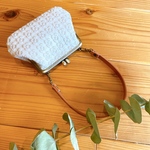 〔受注製作〕刺繍が可愛いプルメリア　持ち手付きがま口　ミンティ