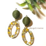 640円☆レジンオーバルリング(ミモザ)☆巻き玉のピアスのピアス/イヤリング