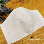 刺繍柄のガーゼマスク〜haruiro〜（ノーズワイヤー入り）M