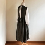 リネン　後ろopenなエプロンワンピース　vintage sumi