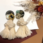 ロープタッセルピアス