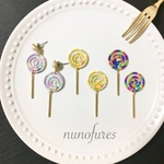 ゆれるキャンディ刺繍ピアス