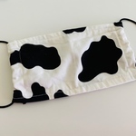 マスク🐮牛柄マスク🐮✨可愛いアニマル柄✨布製マスク✨ガーゼ＋綿の二重構造✨オーダー製作サイズ指定出来ます✨アニマル柄マスク