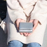 ソフトレザーで作った小さな三つ折りお財布　シルバー　コンパクト三つ折り財布【送料無料】aw-24ss