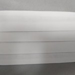大人用 白の 無地立体ガーゼプリーツマスク 