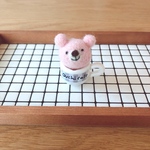 ꫛꫀꪝ✧‧˚ほのぼのくまさんのouchi cafe𖠚ᐝ（苺ミルク色のくまさん✩ミニミニカップ白）